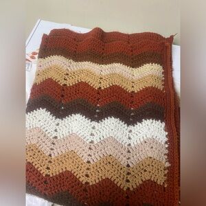 Retro 70s Vibe Crochet Chevron Afghan Blanket - Long Throw / Twin Size 92" x 55"